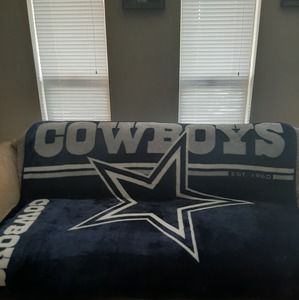 Meet your Posher, Rita